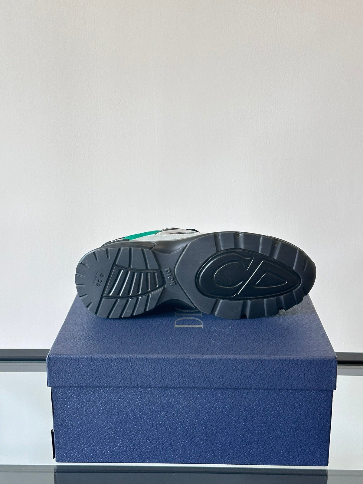 DIOR B30 ANTHRACITE GRAY - netstar