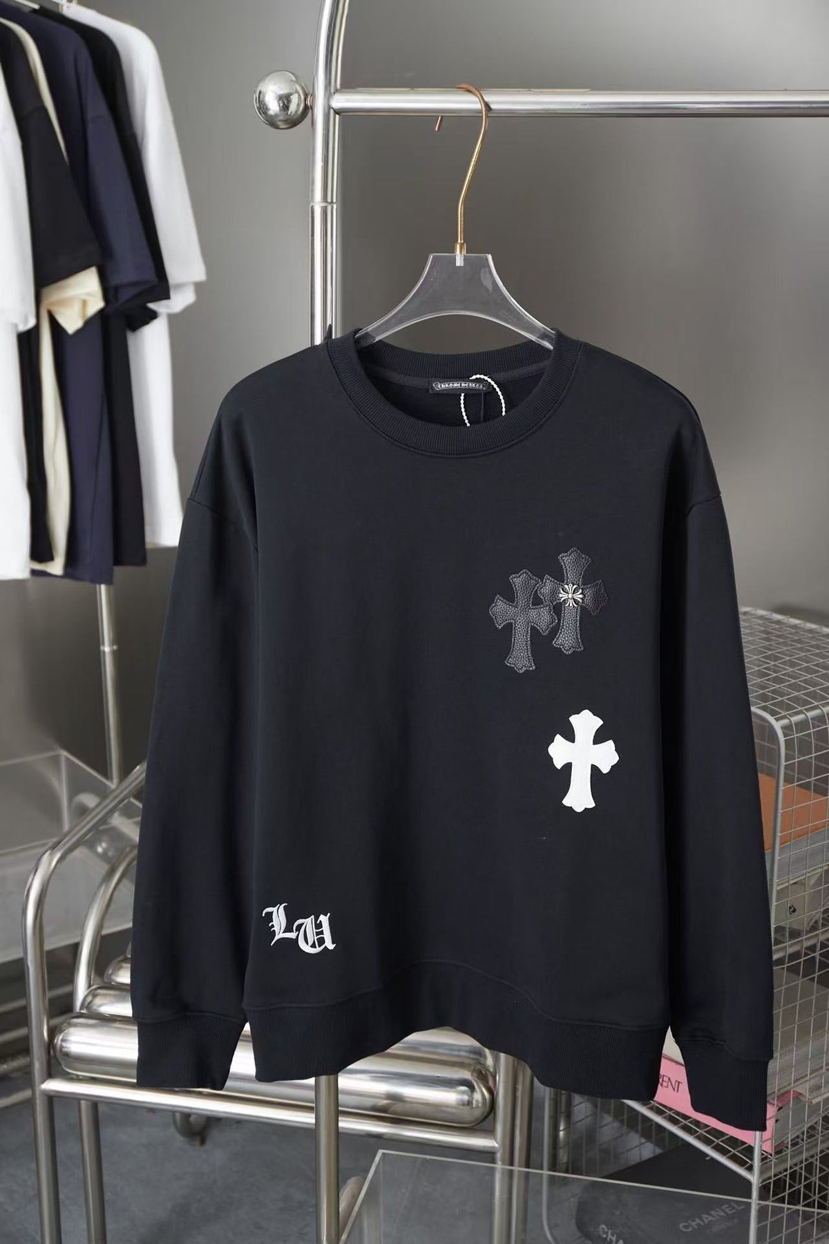 CHROME HEARTS CROSS PATCH SWEATSHIRT BLACK - netstar®
