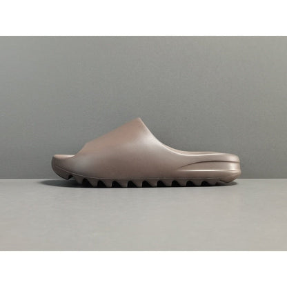 ADIDAS YEEZY SLIDE x SOOT