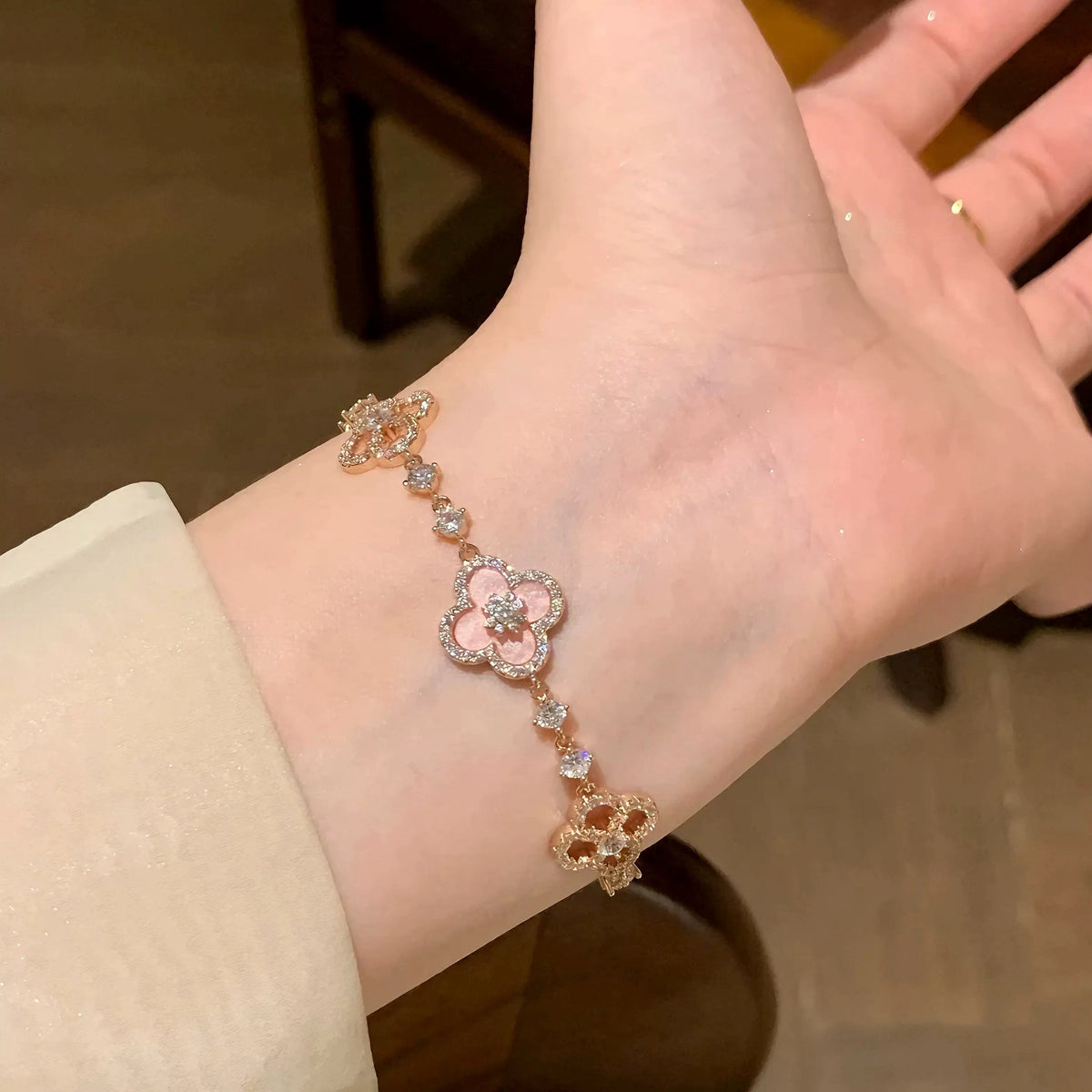 Vxnity - Clover Bracelet (83% OFF TODAY ONLY) - netstar®