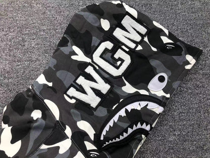 BAPE CITY CAMO HALF SHARK FULL ZIP HOODIE WHITE/BLACK - netstar®