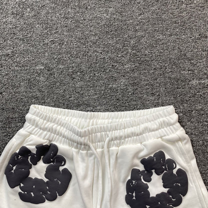 DENIM TEARS COTTON WREATH SHORTS WHITE - netstar