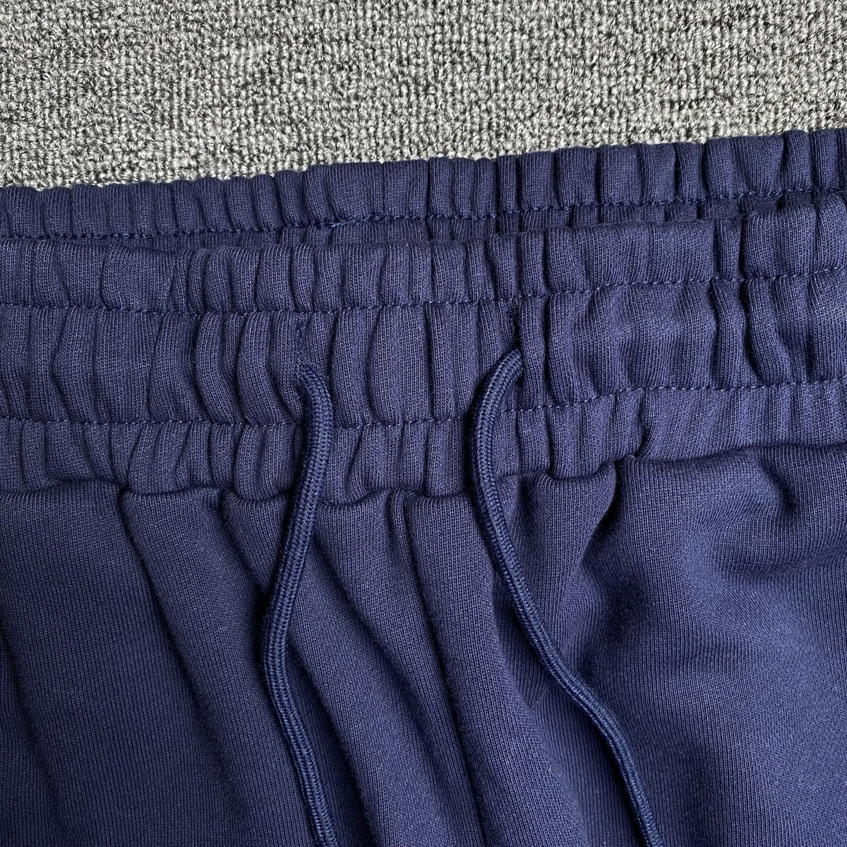 DENIM TEARS COTTON WREATH SWEATPANTS NAVY - netstar